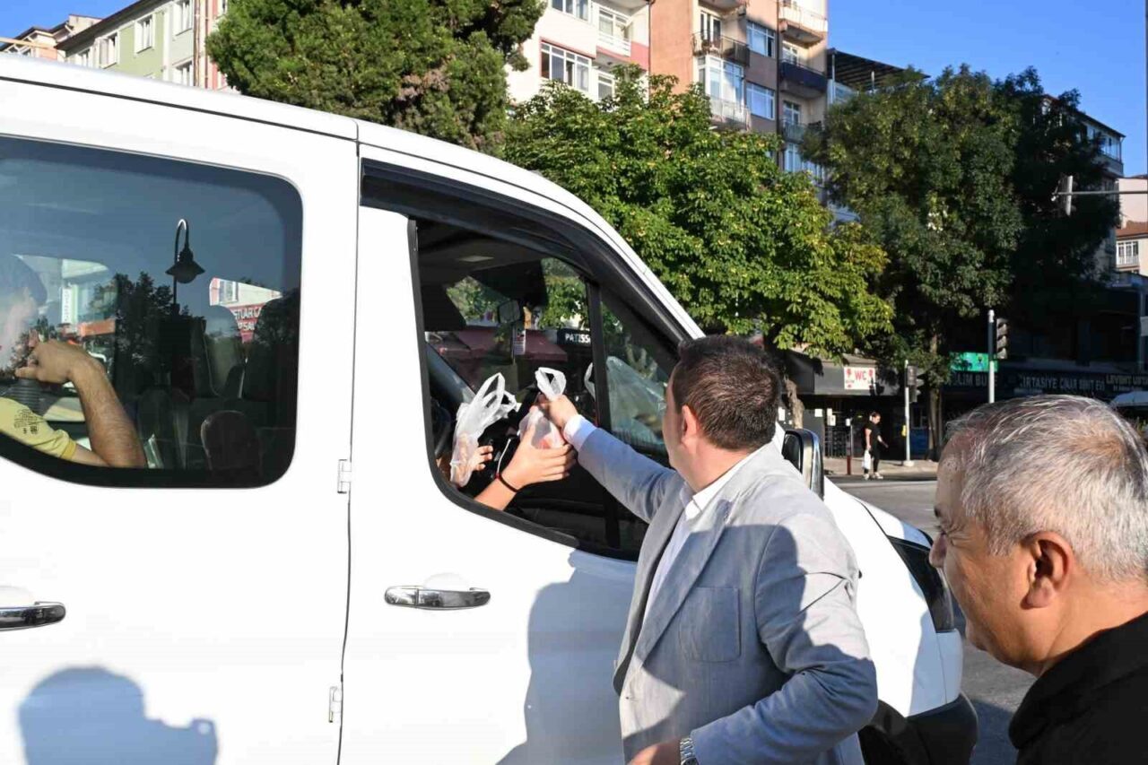 Sabah simitleri MHP’den 12 Bülten Medya -