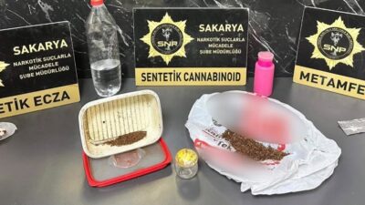 Sakarya’da polis ekiplerince dört ayrı ilçede düzenlenen narkotik operasyonlarında gözaltına