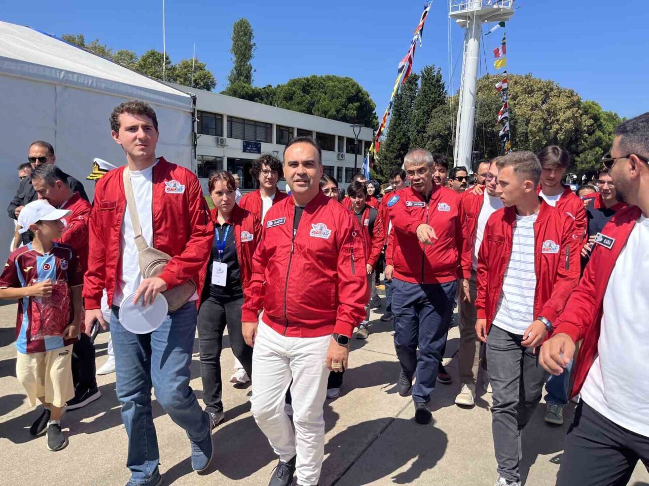 Sanayi ve Teknoloji Bakanı Kacır, TEKNOFEST Mavi Vatan’ı ziyaret etti 20 Bülten Medya -