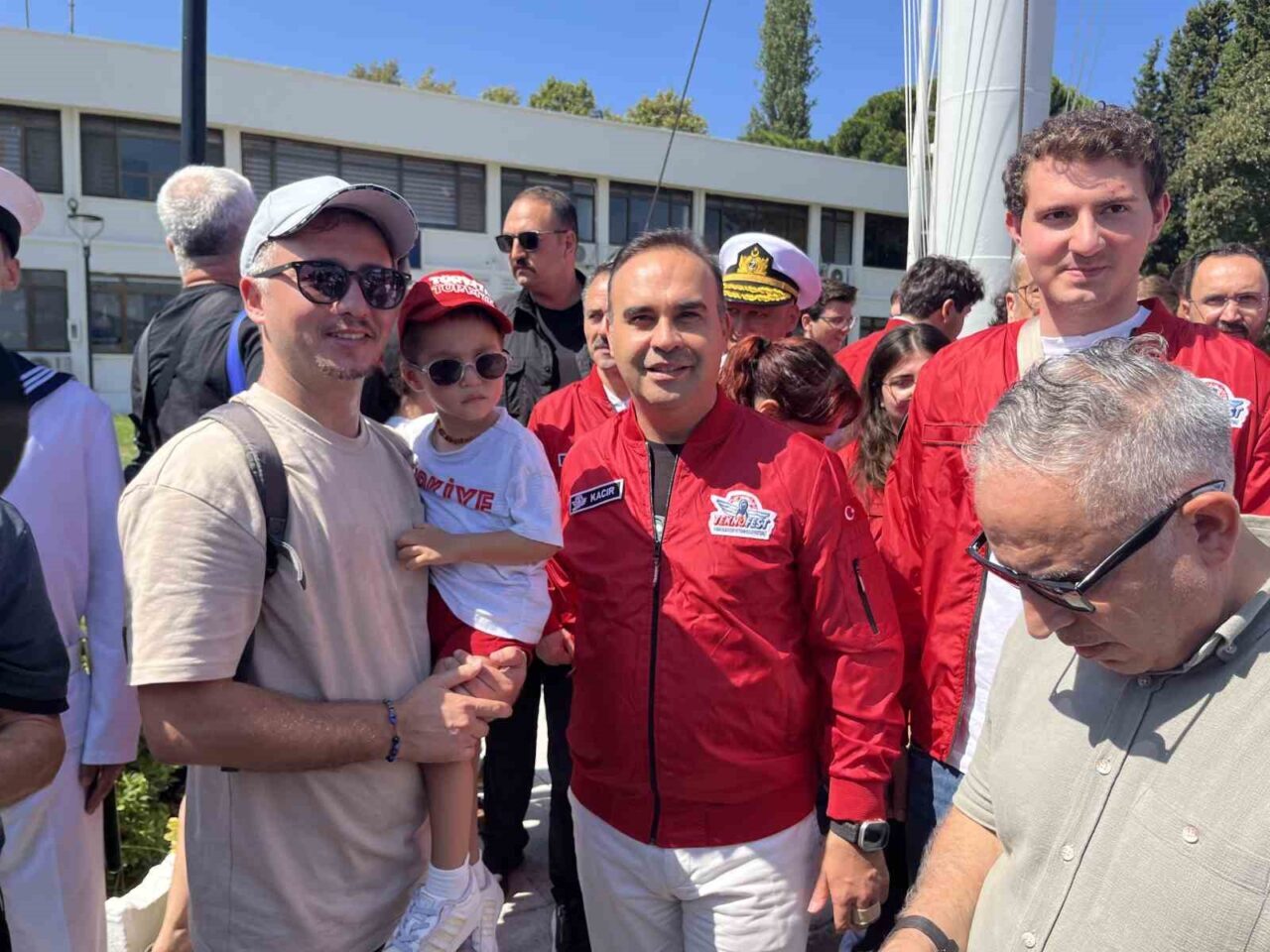 Sanayi ve Teknoloji Bakanı Kacır, TEKNOFEST Mavi Vatan’ı ziyaret etti 19 Bülten Medya -