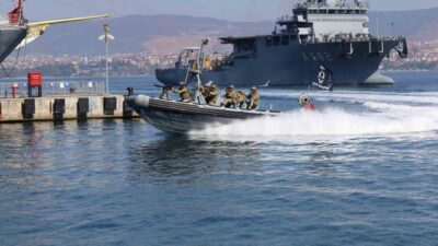 Kocaeli’de düzenlenen TEKNOFEST Mavi Vatan’da SAT ve SAS komandolarının gerçekleştirdiği
