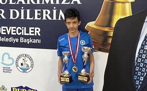 Satrançta Bursa Büyükşehir farkı 11 Bülten Medya -