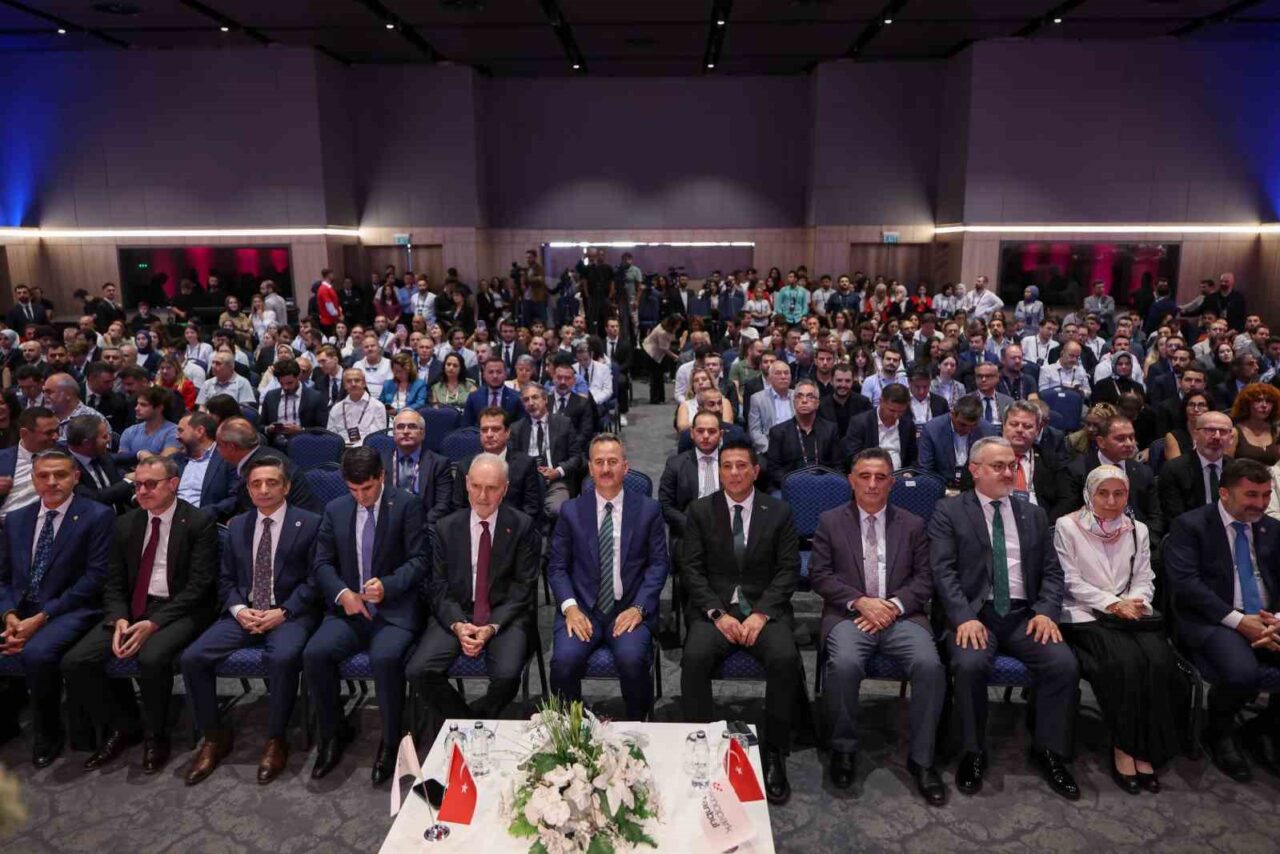 Savunma Sanayii Başkanı Haluk Görgün: "Patent başvurusuyla dünyada 2 binin üzerinde başvuruyla 16’ncı sıraya yükseldik" 10 Bülten Medya -