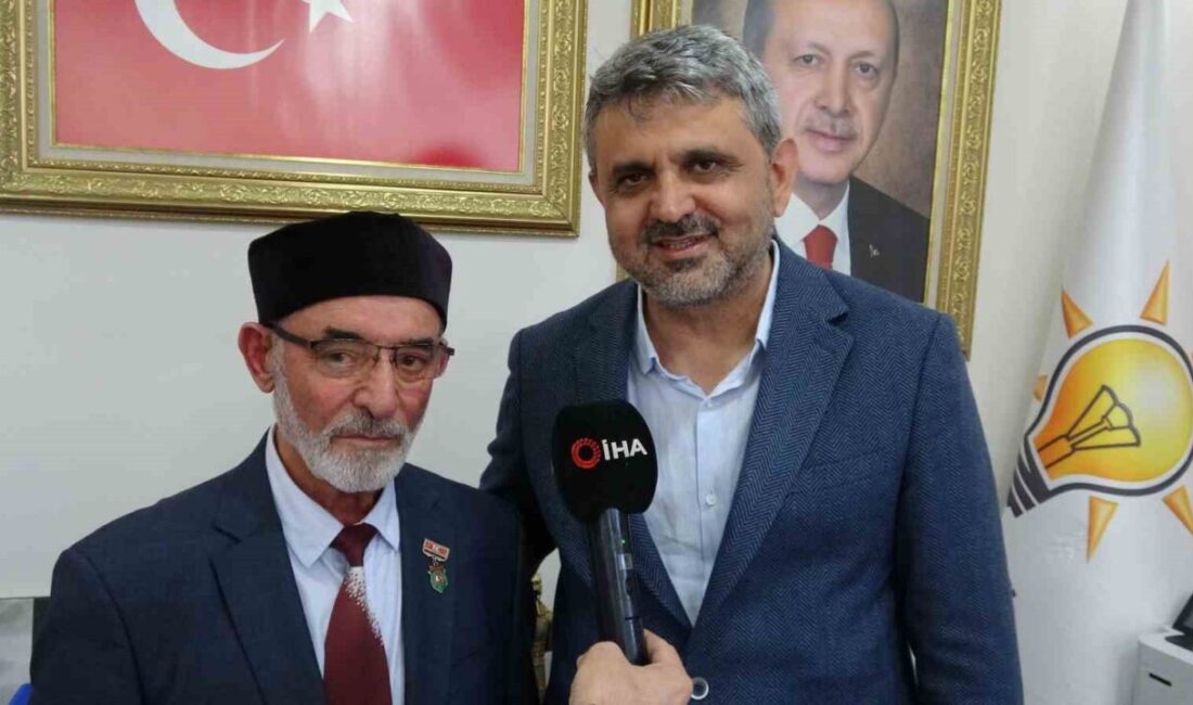 İstanbul’da yaşayan şehit babası Fevzi Karakaya, kendi yazdığı şiiri Cumhurbaşkanı