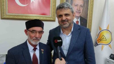 İstanbul’da yaşayan şehit babası Fevzi Karakaya, kendi yazdığı şiiri Cumhurbaşkanı