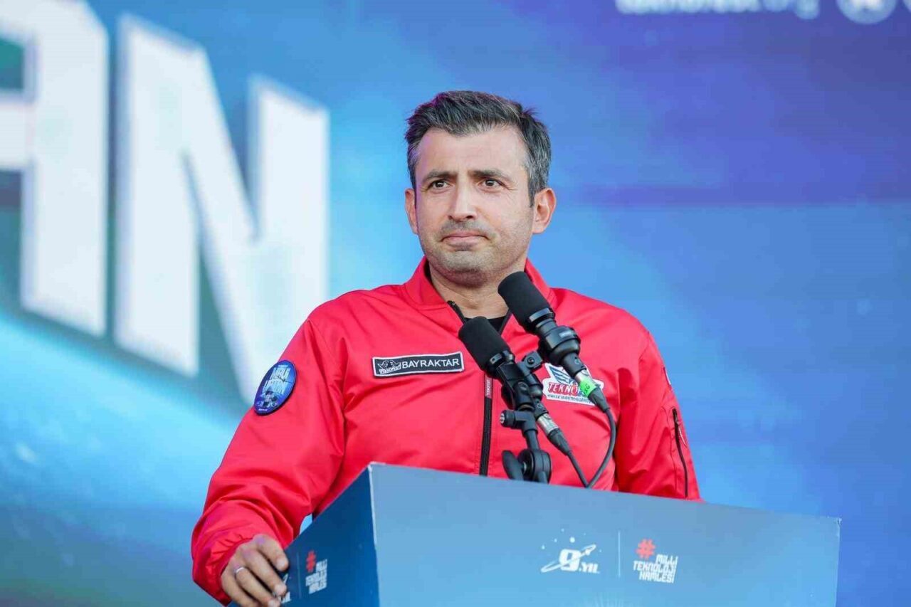 Selçuk Bayraktar: "Mavi Vatan’da sergilediğimiz bu varlık, teknoloji başarısından da öte adaletsizliğe ve dayatmalara karşı eğilmeyen ahlaki bir duruştur" 4 Bülten Medya -