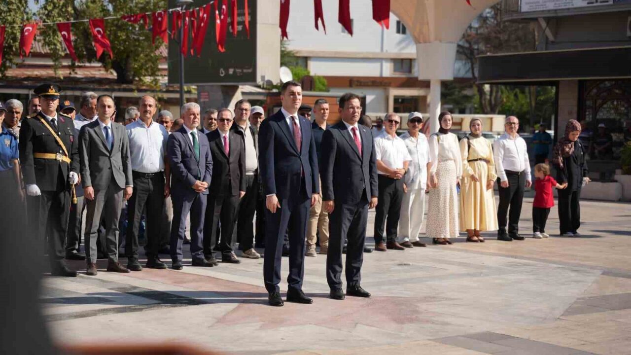 Sındırgı’da 30 Ağustos Zafer Bayramı’nın 104. Yılı Coşkuyla Kutlandı 17 Bülten Medya -