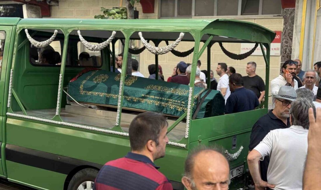 Şişli’de silahla vurularak öldürülen Nilda Müge Şahin son yolculuğuna uğurlandı Şişli’de eski erkek arkadaşı tarafından silahla vurularak öldürülen Nilda Müge