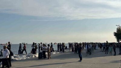 SOLOTÜRK gösteri ekibi, 30 Ağustos Zafer Bayramı etkinlikleri kapsamında, İstanbul