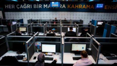 Kocaeli Büyükşehir Belediyesi’nin “Çek-İlet” uygulaması, vatandaşların talep, öneri ve şikayetlerini