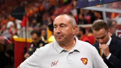 Göztepe Teknik Direktörü Stanimir Stoilov, Galatasaray’a 3-2 mağlup oldukları maçtan