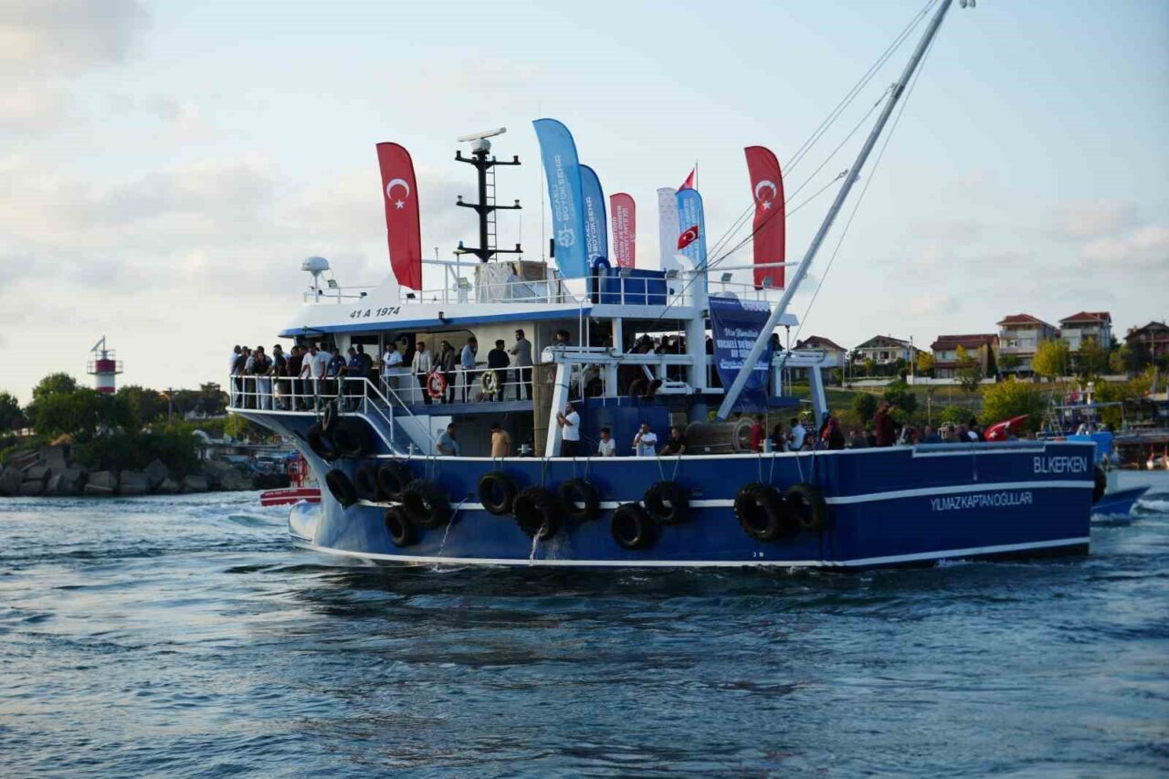 Su ürünleri av sezonu Kefken’de "Vira Bismillah" diyerek açıldı 17 Bülten Medya -