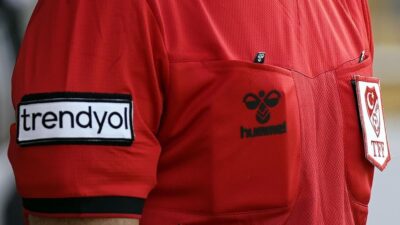 Trendyol Süper Lig’in 3. haftasında oynanacak müsabakaları yönetecek hakemler açıklandı.