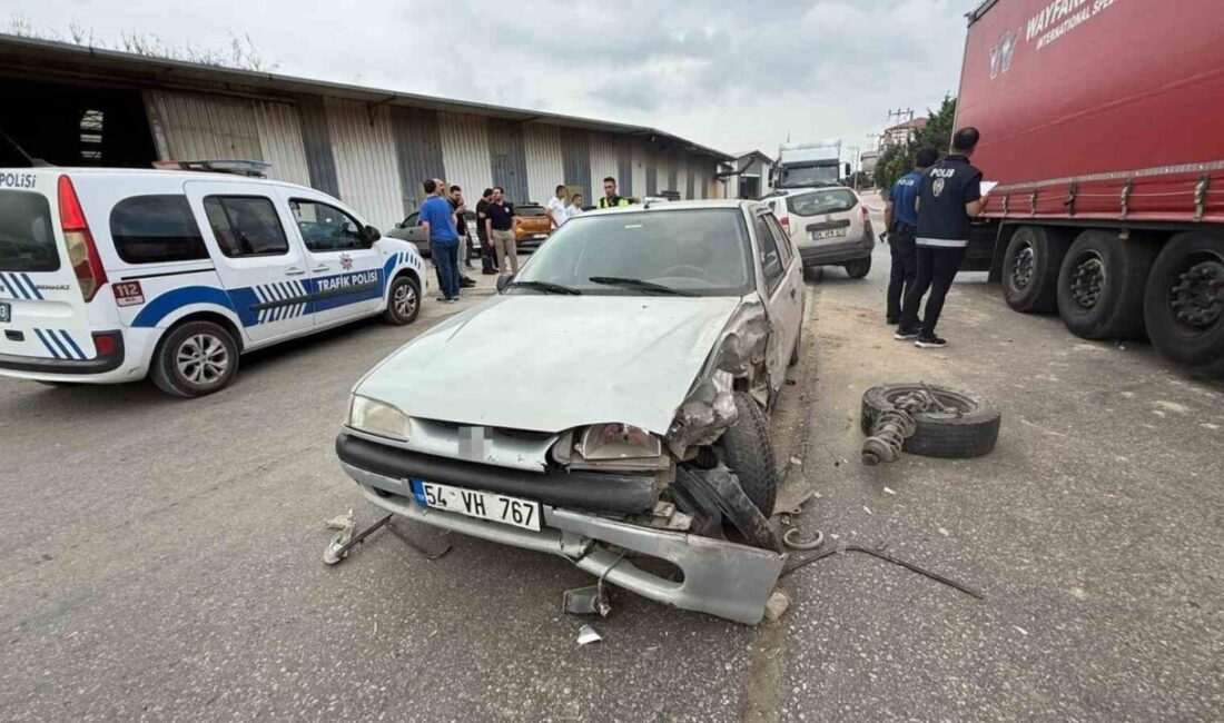 Sakarya’nın Kaynarca ilçesinde SUV tarz araç ile otomobilin çarpışması neticesinde