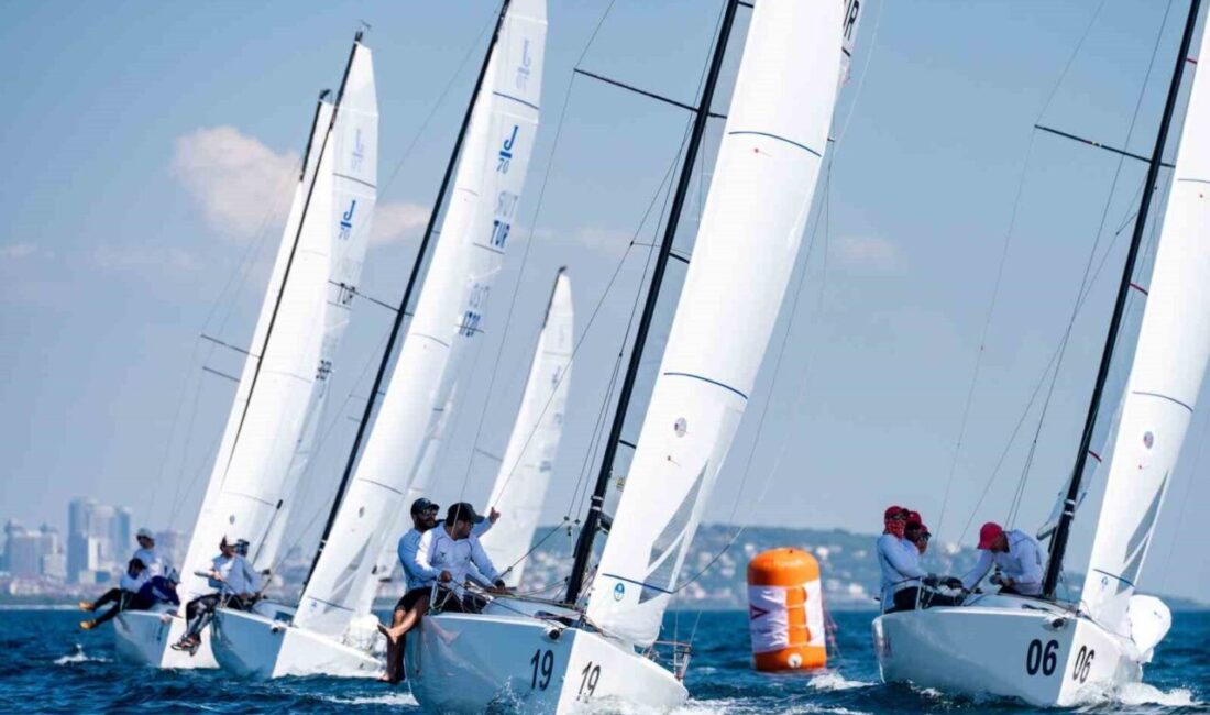 TAYK-Eker Olympos Regatta Yelken Yarışları’nda ilk günün sonuçları belli oldu 14’üncü TAYK-Eker Olympos Regatta, Kalamış açıklarında gerçekleştirilen J70 sınıfı yarışlarıyla