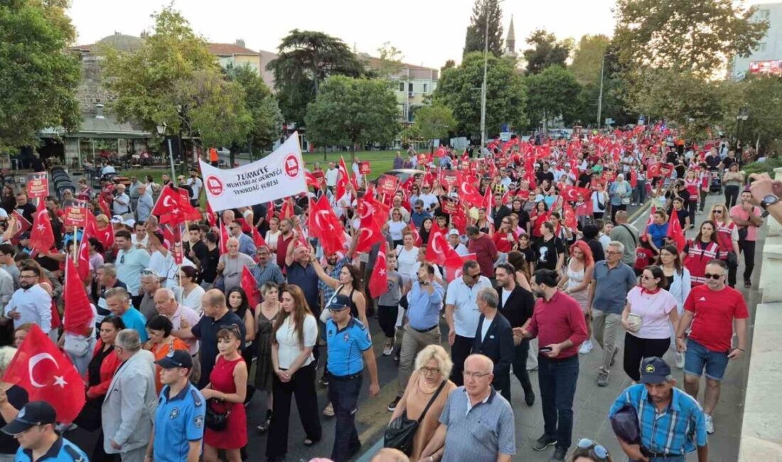 Tekirdağ’da 30 Ağustos coşkusu kortejle zirve yaptı Tekirdağ’da 30 Ağustos Zafer Bayramı’nın 104’üncü yıl dönümü dolayısıyla düzenlenen