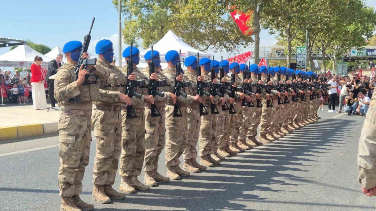 Tekirdağ’da 30 Ağustos coşkusu: Zafer Bayramı törenlerle kutlandı 21 Bülten Medya -