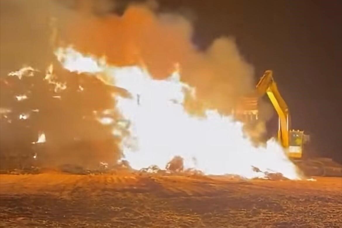 Tekirdağ’da 500 saman balyası kül oldu 4 Bülten Medya -
