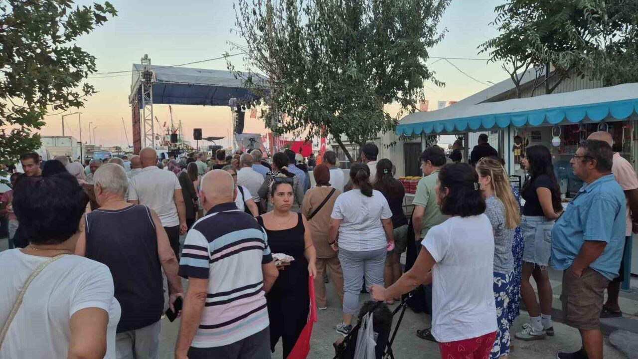 Tekirdağ’da balıkçılar "Vira Bismillah" dedi 64 Bülten Medya -