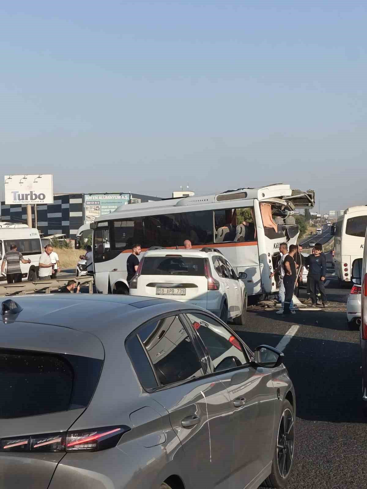 Tekirdağ’da zincirleme kaza: 5 yaralı 11 Bülten Medya -