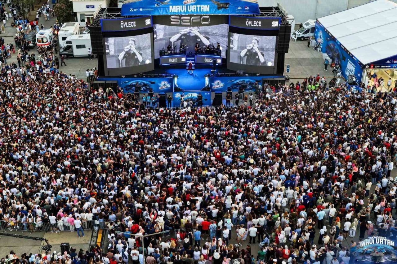 TEKNOFEST Mavi Vatan’da Sefo konseri 8 Bülten Medya -