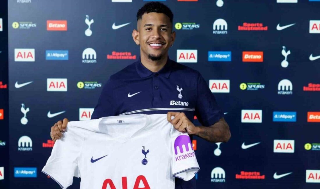 Tottenham, Savinho’yu renklerine bağladı İgiltere Premier Lig ekiplerinden Tottenham, son olarak Manchester City forması