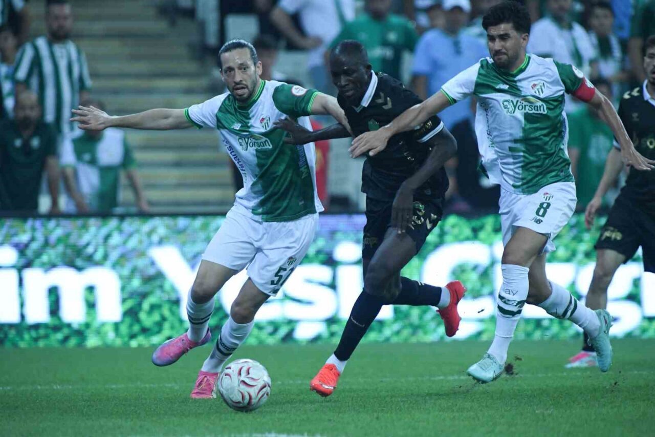 Trendyol 1. Lig’in 2. haftasında Bursaspor, sahasında karşılaştığı Iğdır FK’yı