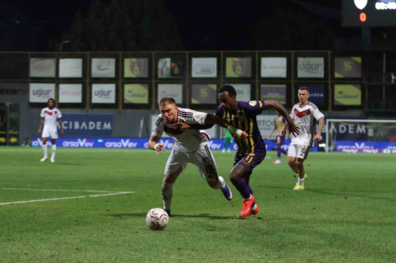 Trendyol Süper Lig: Eyüpspor: 0 - Gaziantep FK: 1 (Maç sonucu) 58 Bülten Medya -