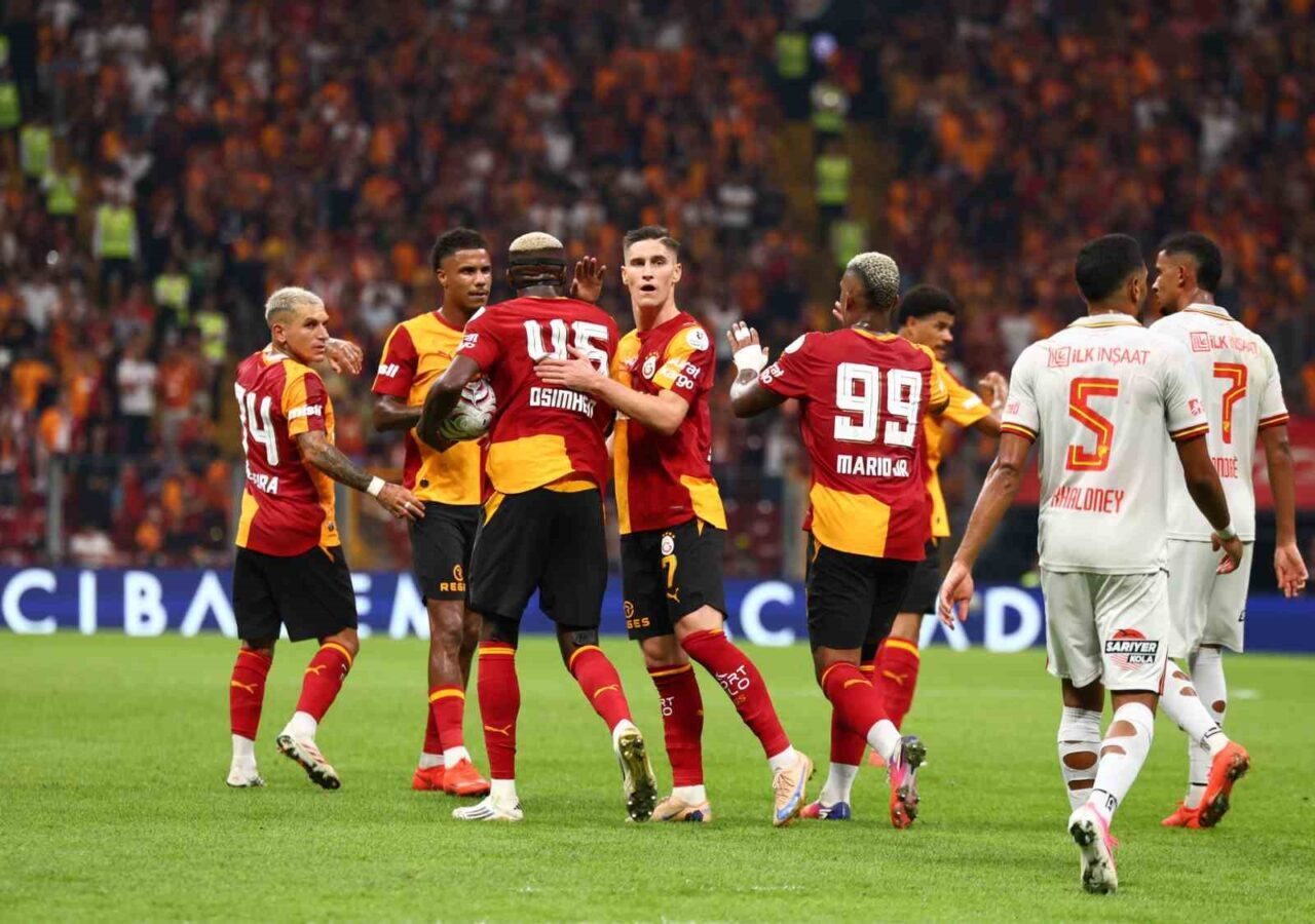 Trendyol Süper Lig: Galatasaray: 1 - Göztepe: 1 (İlk yarı) 83 Bülten Medya -