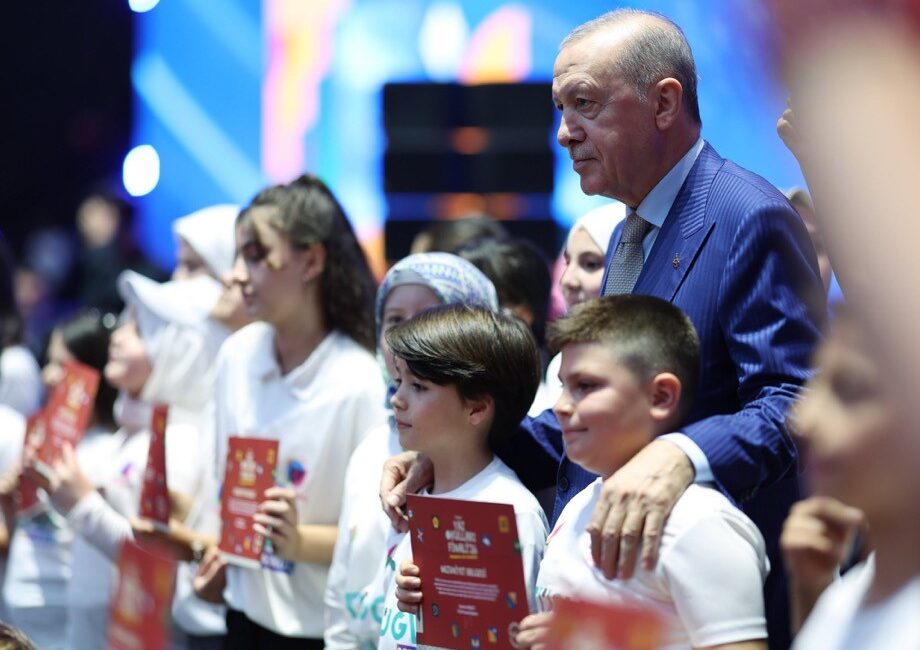 TÜGVA Bursa İl Temsilciliği, Cumhurbaşkanı Recep Tayyip Erdoğan'ın katılımıyla İstanbul