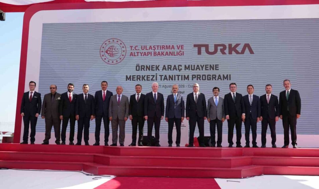TURKA yeni nesil araç muayene merkezini tanıttı TURKA, yeni nesil araç muayene merkezi açılışında konuşan Ulaştırma ve