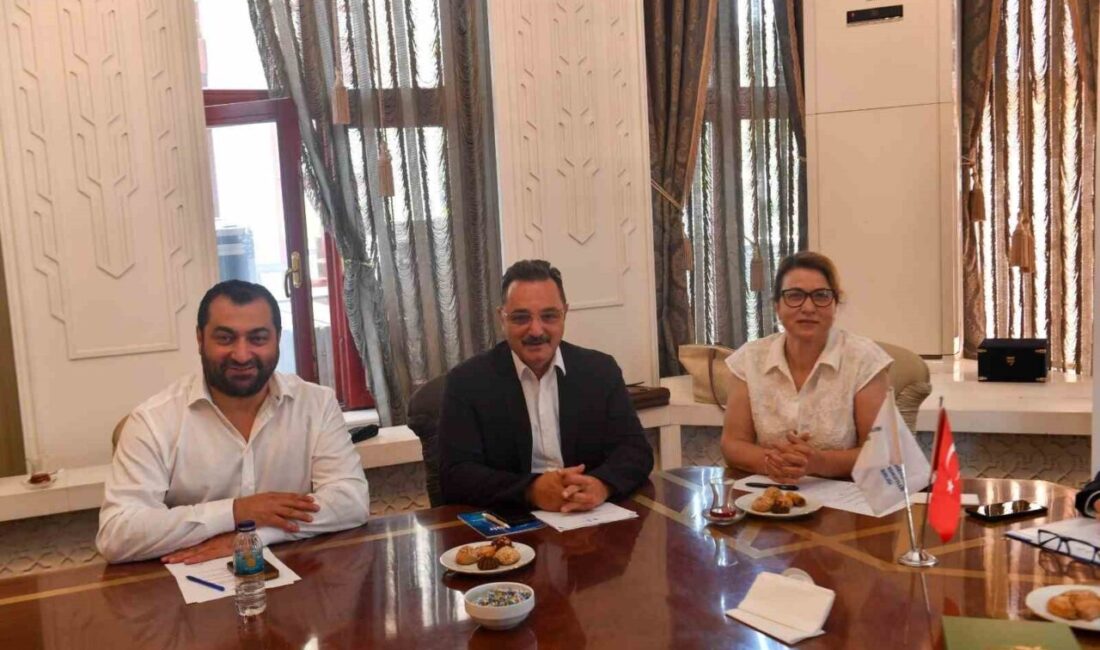 Türkiye Kent Konseyleri Birliği’nin Ankara’da gerçekleştirilen 17. Dönem Yönetim Kurulu