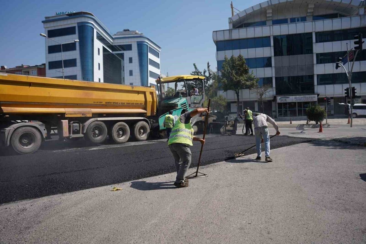 Tuzla Belediye Başkanı Bingöl: "Daha güvenli ve konforlu bir Tuzla için sokak sokak çalışıyoruz" 16 Bülten Medya -