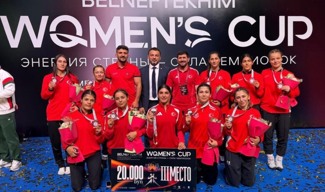 Belarus’ta düzenlenen U23 Belneftekhim Women’s Cup’ta mücadele eden Kadın Güreş