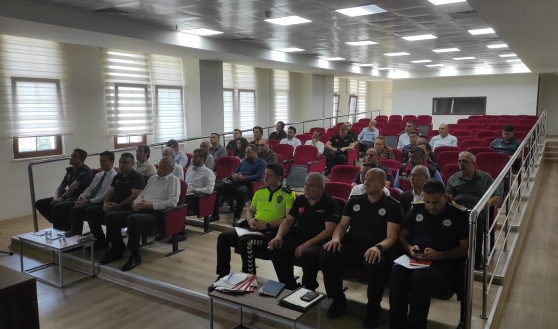 Ulusal Afet Tatbikatı öncesi hazırlık toplantısı yapıldı 21 Ekim 2026 tarihinde gerçekleştirilecek Ulusal Afet Tatbikatı kapsamında Çerkezköy’de