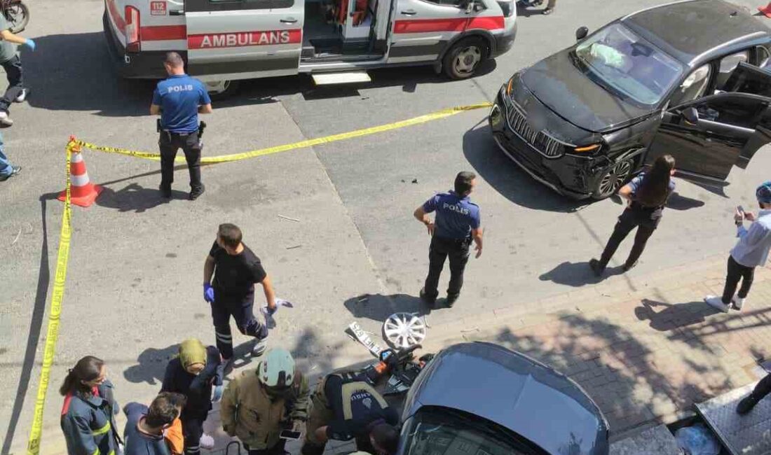 Ümraniye’de cip ile otomobil çarpıştı: 2’si çocuk 4 yaralı İstanbul’un Ümraniye ilçesinde cip ile otomobilin çarpışması sonucu 2’si çocuk