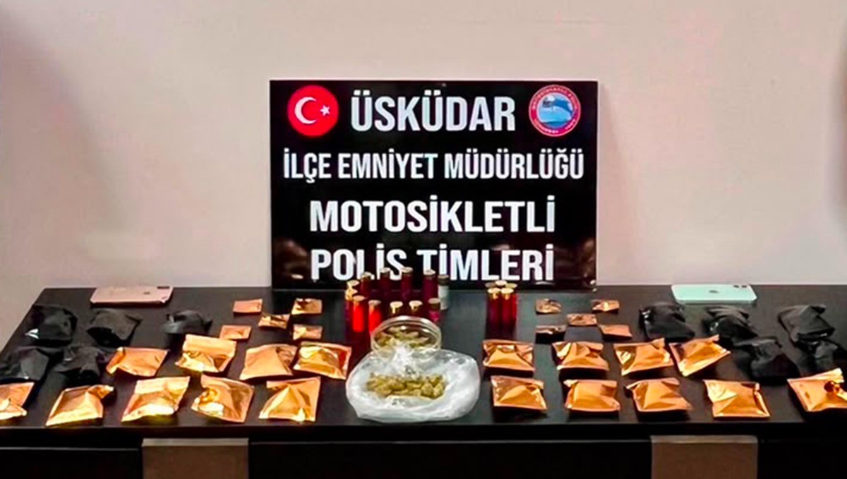 İstanbul Üsküdar’da bir eve düzenlenen operasyonda satışa hazır 637 gram