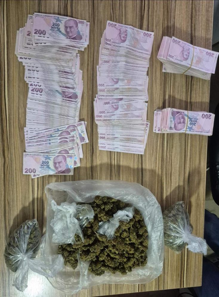 Bursa'nın İnegöl ilçesinde Bölge Trafik ekiplerinin 'dur' ihtarına uymayarak kaçan