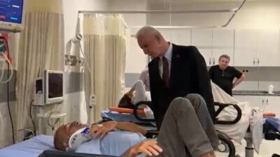 İstanbul Valisi Davut Gül, İETT otobüsünün duvara çarptığı kazada yaralanan