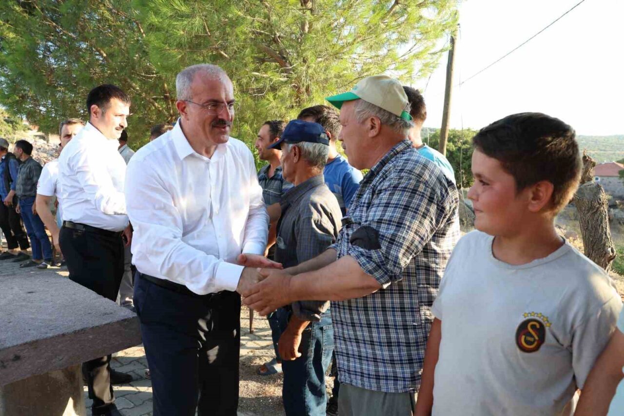 Vali Toraman, Apollon Smintheion ve Assos Antik kentinde incelemelerde bulundu 21 Bülten Medya -