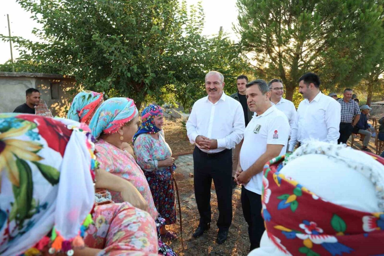 Vali Toraman, Apollon Smintheion ve Assos Antik kentinde incelemelerde bulundu 23 Bülten Medya -