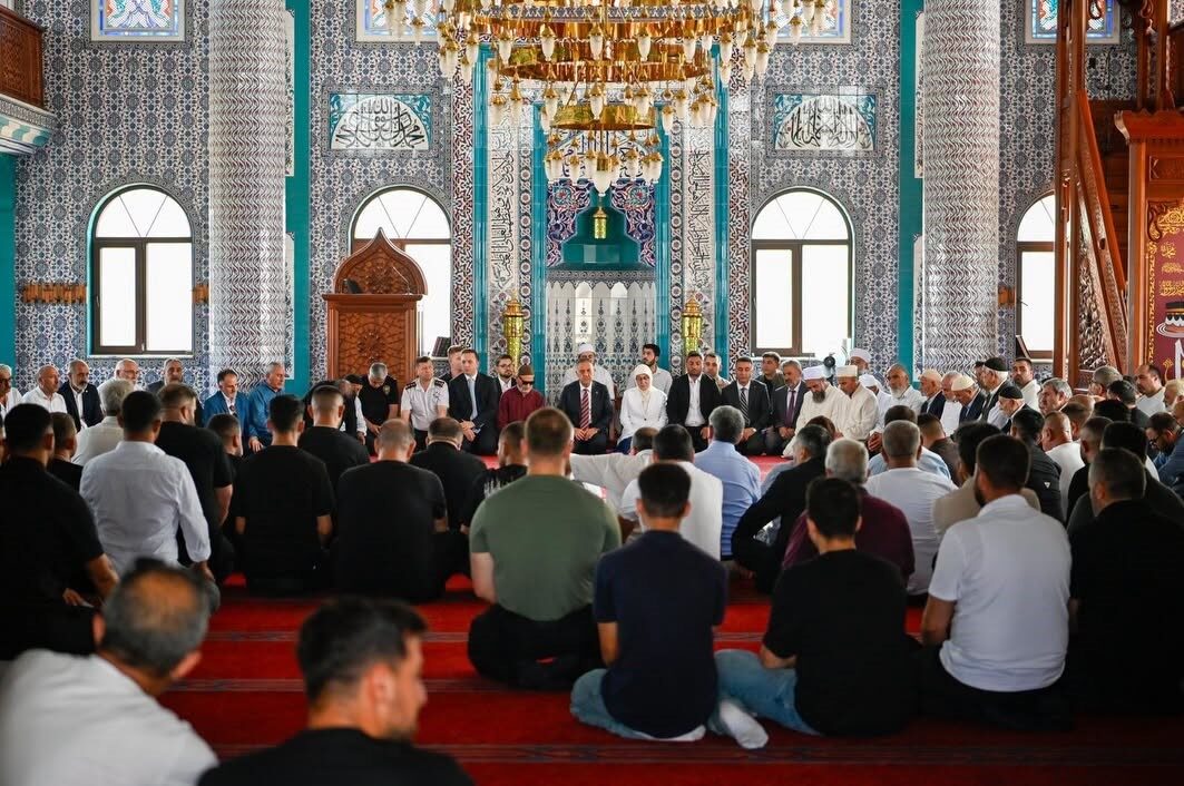 Yalova Tavşanlı’daki silahlı kavganın ardından Cengiz ve Kaçar aileleri barıştı 20 Bülten Medya -