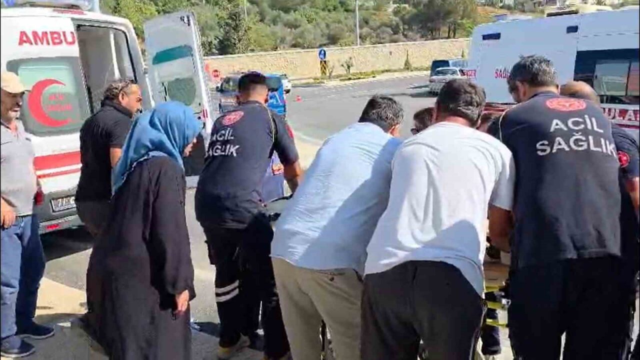 Yalova’da 2 otomobil çarpıştı: 4 yaralı 20 Bülten Medya -