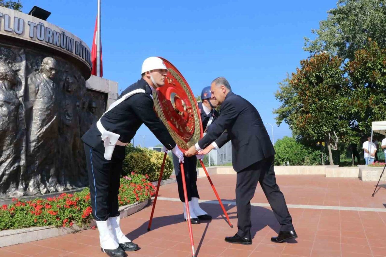Yalova’da 30 Ağustos Zafer Bayramı coşkusu 15 Bülten Medya -