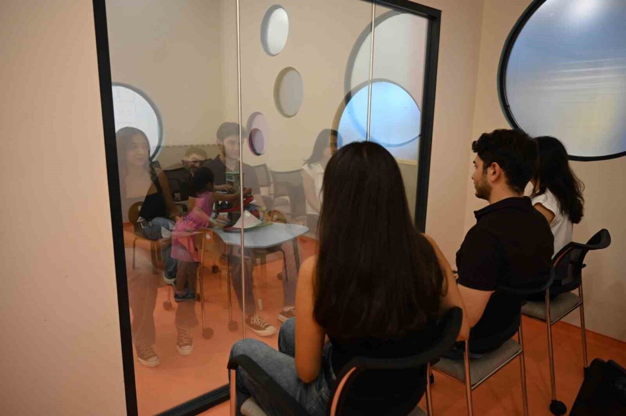 Yapay zekâ çağında insan dokunuşunu gerektiren meslekler öne çıkıyor 13 Bülten Medya -
