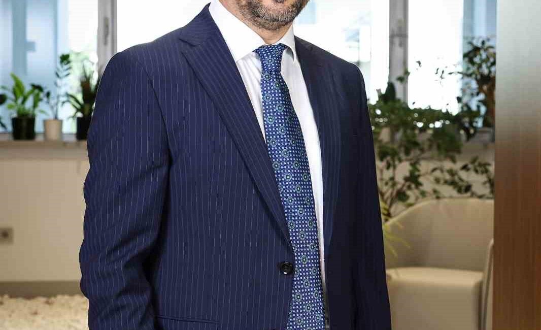 Yapay zeka ile tam otonom ağlar dönemi Teknolojide dışa bağımlılığı azaltma amacıyla milli teknoloji ekosistemini güçlendirici adımlar