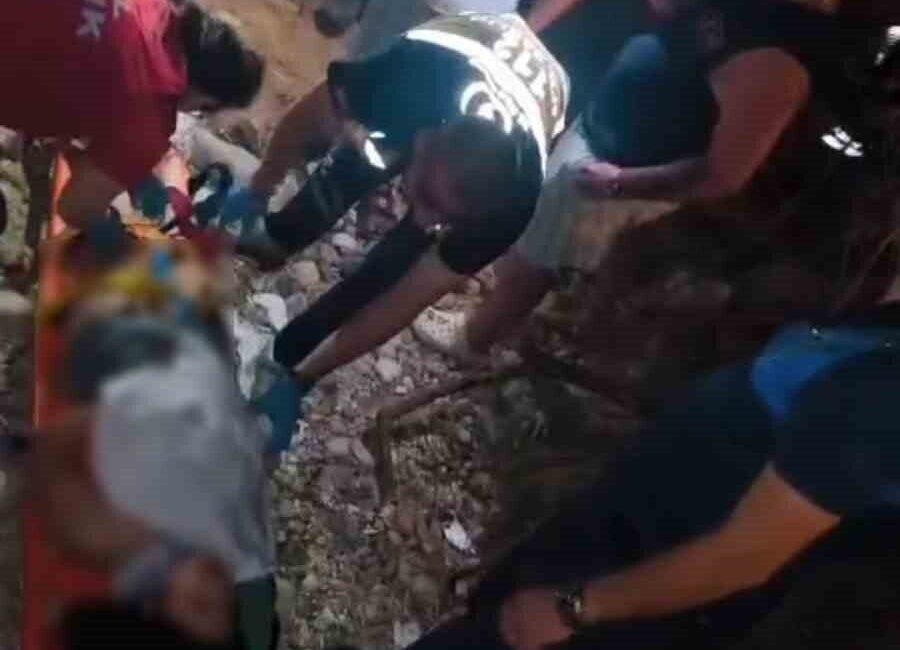 Yayla Sahili’nde korkuluk faciası: Genç kadın kayalıklara düştü Edirne’nin Enez ilçesine bağlı Yayla Sahili’nde meydana gelen olayda, gençlerin