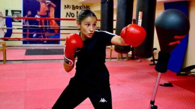 Bilecik’te Yaz Spor Okulları’nda boks eğitimleri yoğun ilgi görüyor. Gençlik