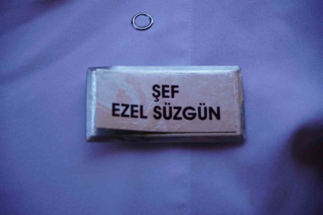 Yaz tatilinde evde oturmak yerine mutfağa girdi, 14 yaşında şef oldu 16 Bülten Medya -