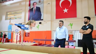 Yıldırım Belediyesi Yaz Spor Okulları'nda üçüncü dönem kayıtları başladı. 16